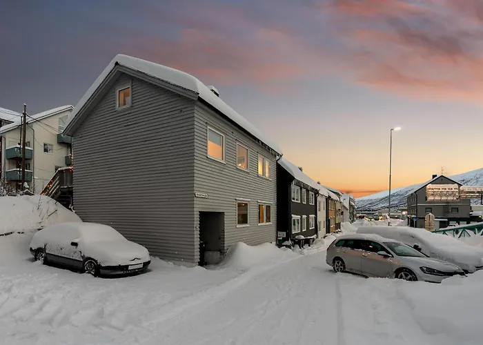 Aurora Homes - With View